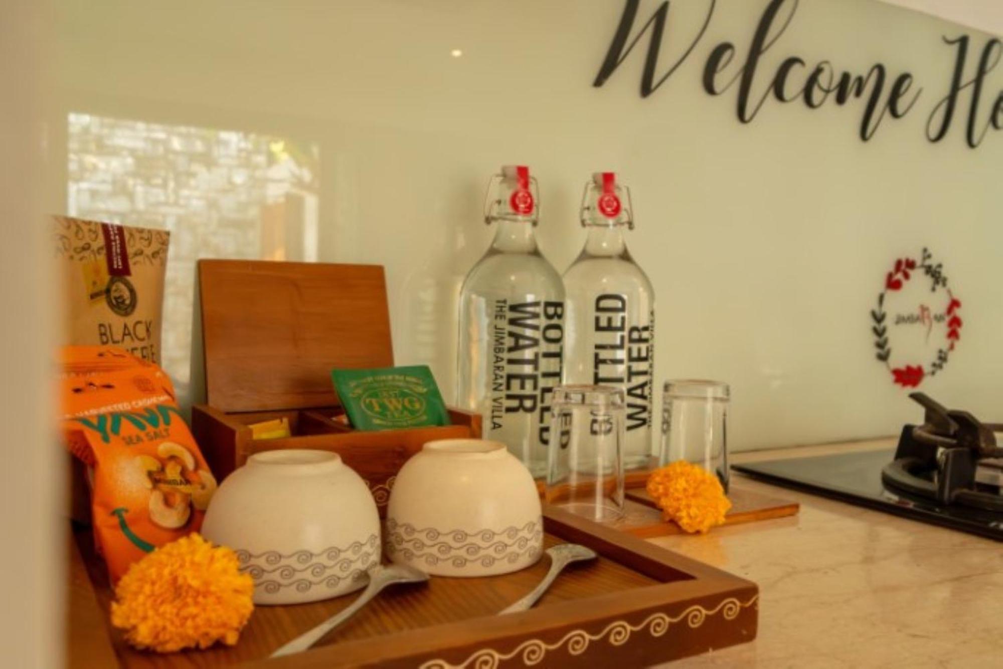 The Jimbaran Villa By Ini Vie Hospitality Ngoại thất bức ảnh
